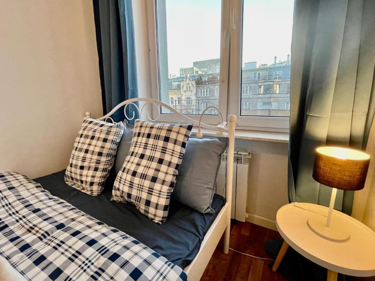Ferienwohnung Decor 2 Metro Fast Wifi 55'Tv Netflix Hbo Cozy Warschau Exterior foto